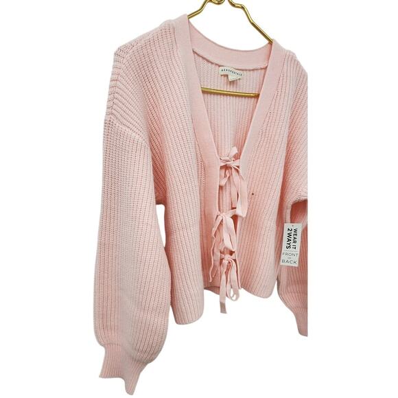 New NWT Aeropostale Light Pink Tie Front Chunky Knit Oversized Sweater Medium - Picture 8 of 14